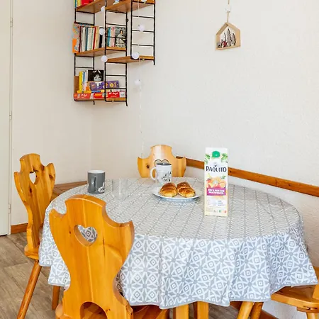 Confort 4 Pers, Aux Pieds, Balcon Sud - Fr-1-807-96 * Saint-François-Longchamp